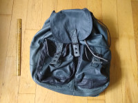 Genuine leather day pack