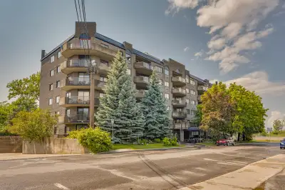 Large 2 bedrooms apartment, + appliances + Parking (Dorval)