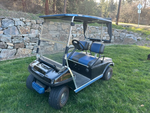 Golf Cart in Other in Vernon - Image 2