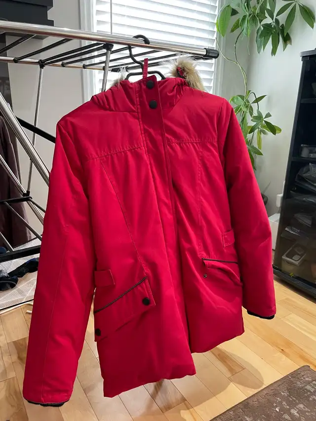 Woman’s Winter Jacket *Brand New* in Women's - Tops & Outerwear in Kitchener / Waterloo - Image 3