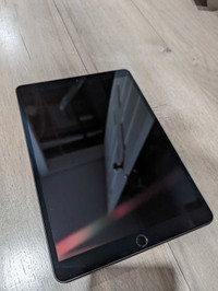 iPad air (3rd gen) 64gb with case, apple cord, 