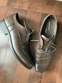 Rockport shoes / Soulier Rockport - Men’s 10 (new)