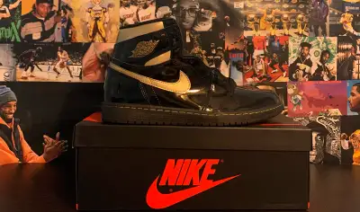 JORDAN 1 HIGH BLACK METALLIC GOLD SIZE 10.5, View more
