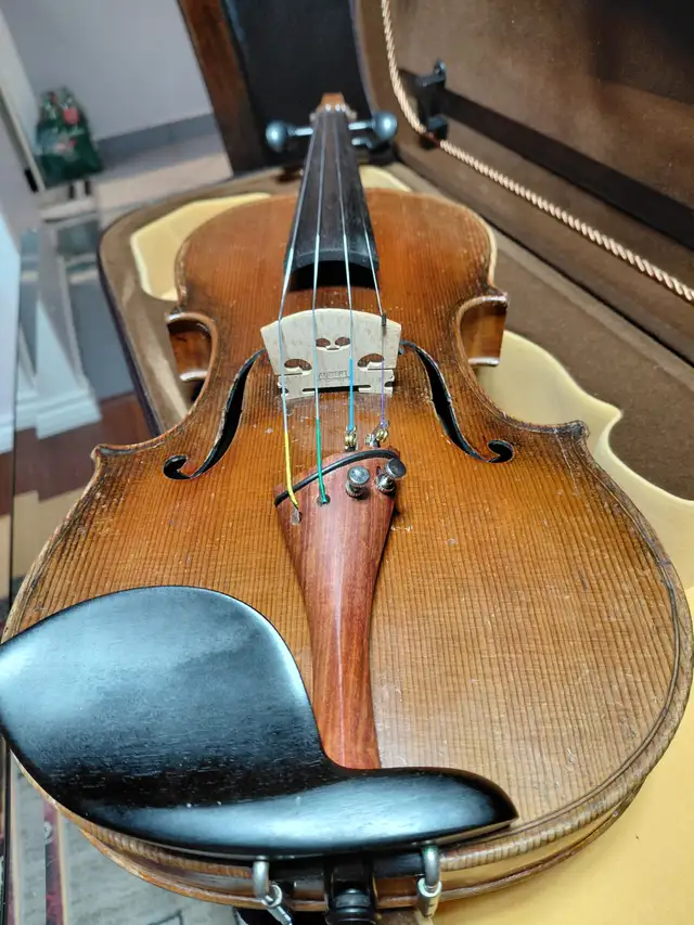 Violin 4/4 German beauty 100+years old | String | Mississauga / Peel ...