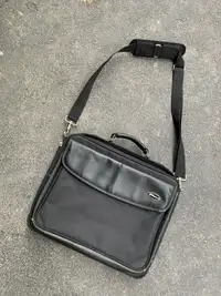 Padded Black Laptop Bag w/ Shoulder Strap