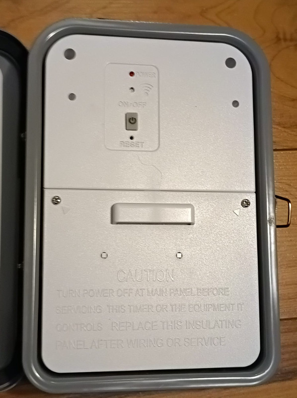DEWENWILS Outdoor Smart Wi-Fi Outlet Box, Heavy Duty 40A 120VAC dans Électricité  à Région de Markham/York - Image 3