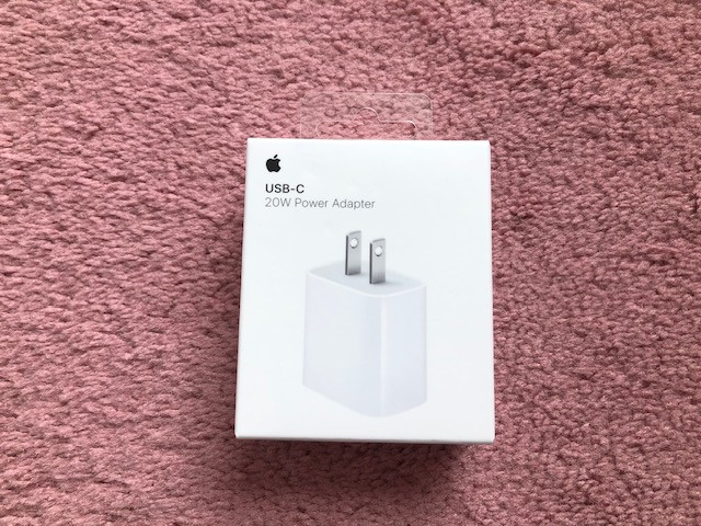 New Original Apple A2305 20W USB-C Charger for iPhone iPad in Cell Phone Accessories in City of Toronto