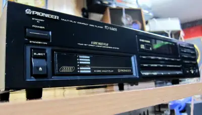 SERVICED, CLEANED, FRESH GREASE/LUBE, DEOXIT, NEW BELT, LASER ALIGNMENT DONE, WORKS AND SOUNDS GREAT...