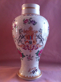 Samson - Vase With Coat Of Arms