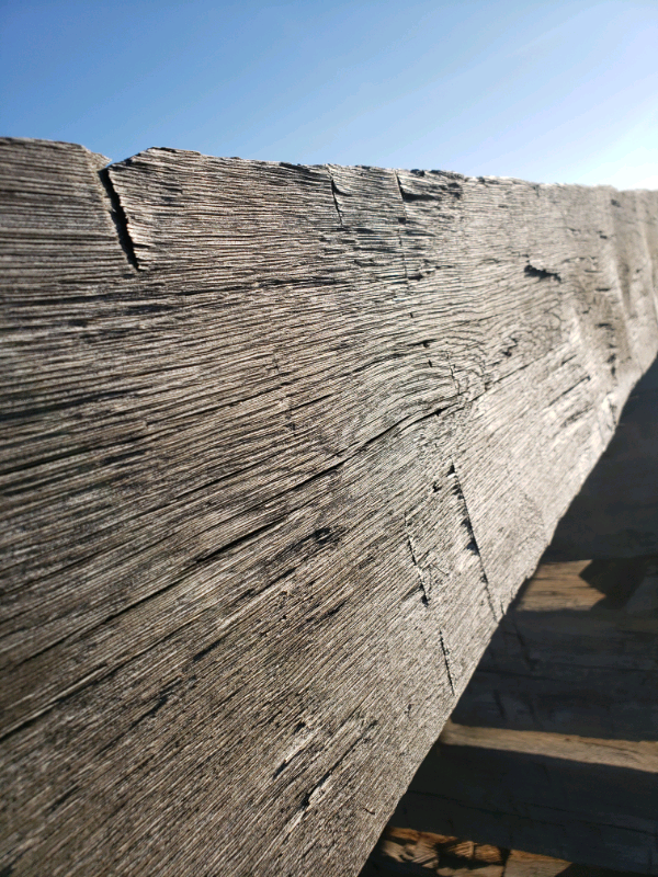 Reclaimed barn beam . Hand hewn  and rough sawn. in Other in Stratford - Image 7