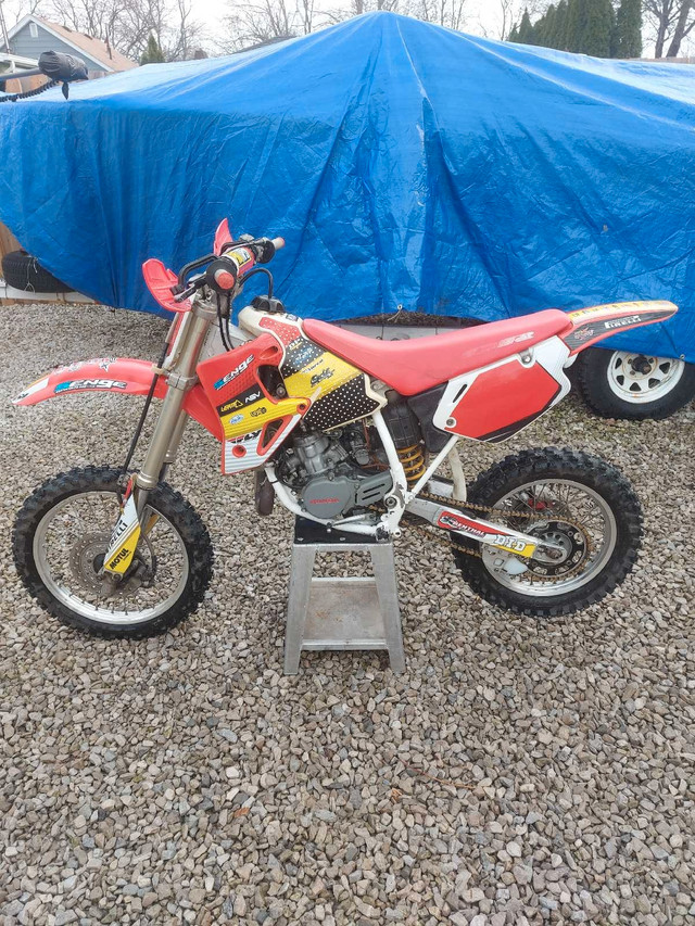 2001 Honda CR80R in Dirt Bikes & Motocross in Windsor Region - Image 4