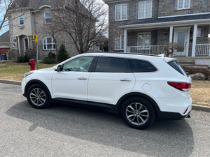 2017 Hyundai Santa Fe XL SE Limited