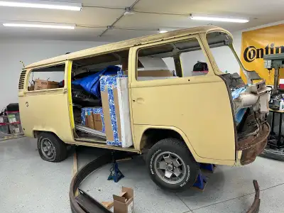 Selling a 1976 VW Transport Project Van! Have engine and transmission in storage. Have all glass (fr...