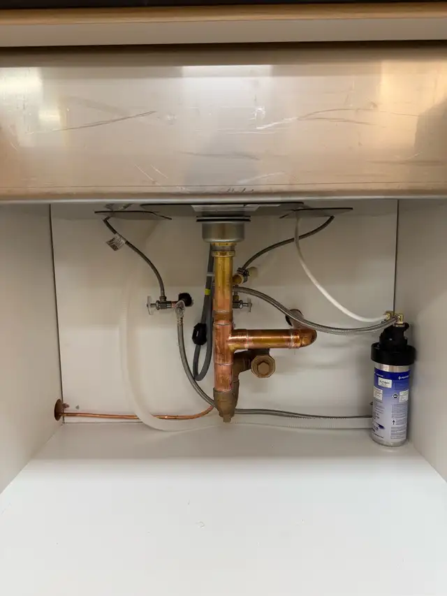 Plumber Licensed 463244831564113924