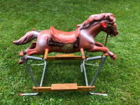 Vintage Cheval à bascule / Vintage Rocking Horse