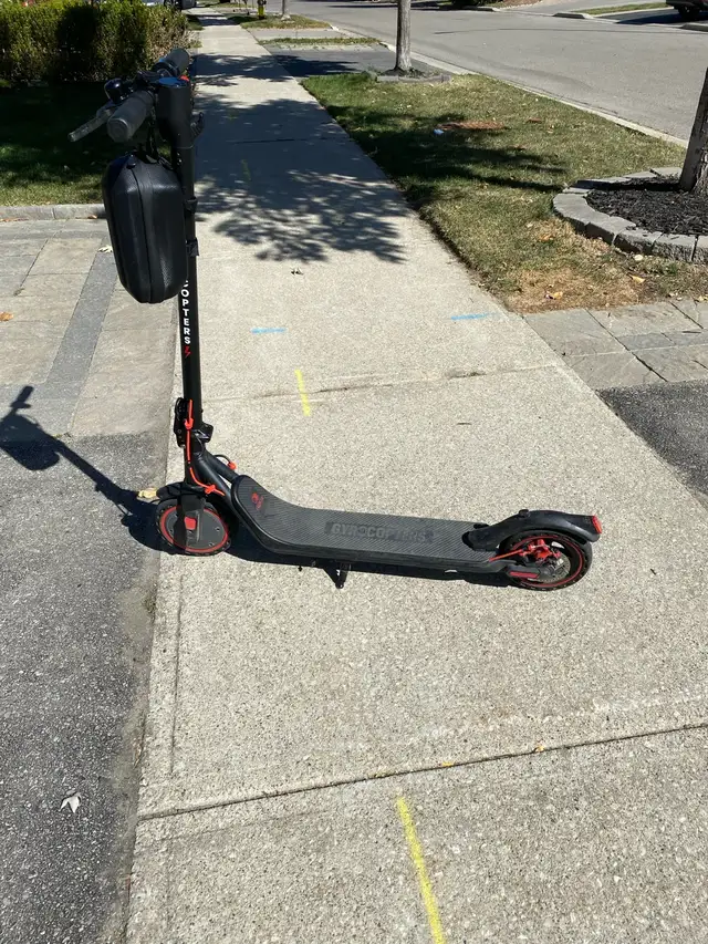 Electric scooter  in Health & Special Needs in Markham / York Region - Image 2