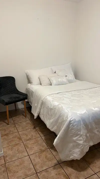 Main level room available to rent in a very clean, safe, comfortable home, for a female only. Curren...
