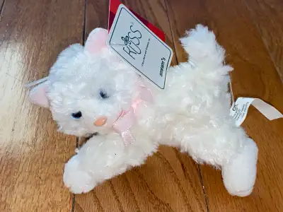 New w tags…approximately 6 inches long Pickup Niagara Falls Shipping available