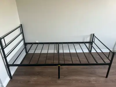 Metal Twin Bed / Lit Metal Simple, View more
