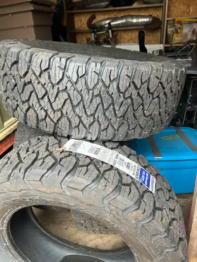 2 brand new bfg ko3 stickers still on them, was gonna install as winter tires but ended up going big...