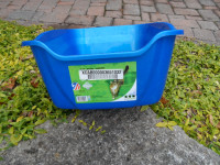 Cat litter box