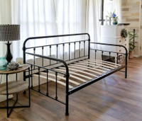 New Metal daybed
