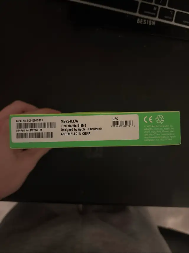 iPod Shuffle Gen 1 in iPods & MP3s in Calgary - Image 3