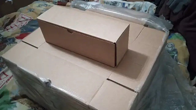 Boîtes d'expédition postale 12"x4"x4" Crush-Proof Shipping Boxes628657122958091211