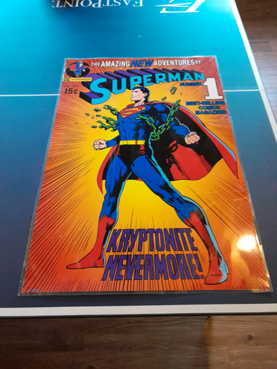 Cadre Superman, View more