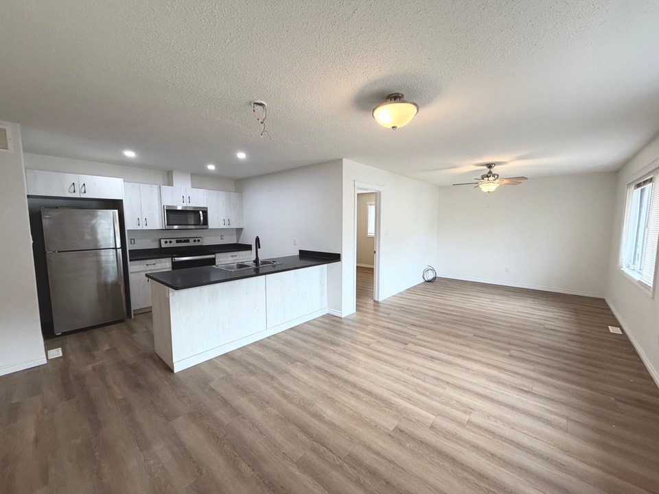 Esterhazy 1 + 2 bedroom Apartments 4