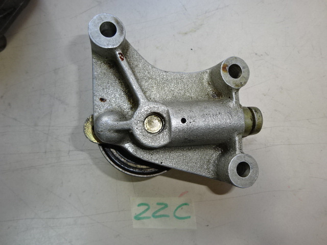 Left belt tensioner support for Ferrari F40/308/288/328 in Other in City of Toronto - Image 4