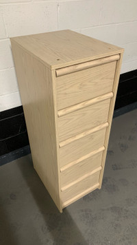 *Free Delivery/ Tall Dresser with Five Drawers - Lots of Storage