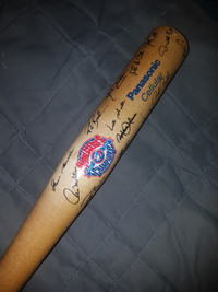 1992-93 Toronto Blue Jays Giveaway Autographed Mini-Bat