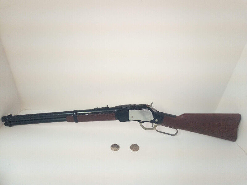 Vintage 1959 Mattel Shootin' Shell Winchester Toy Rifle | Arts ...