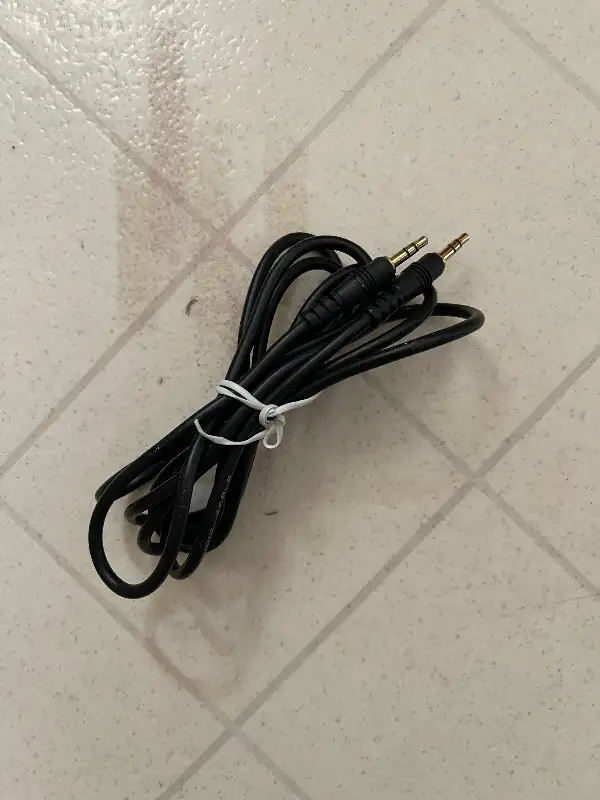 Assorted RCA cable , extension, adaptors64296851499267122