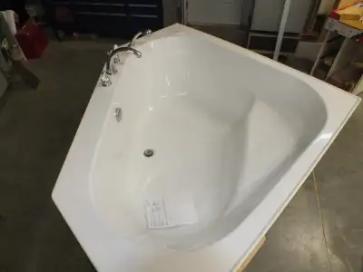 MAXX corner bath  tub whirlpool spa jacuzzi, View more