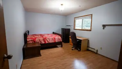Furnished private room available now in a clean, quiet house in Surrey Tynehead, near **96 Ave & 179...