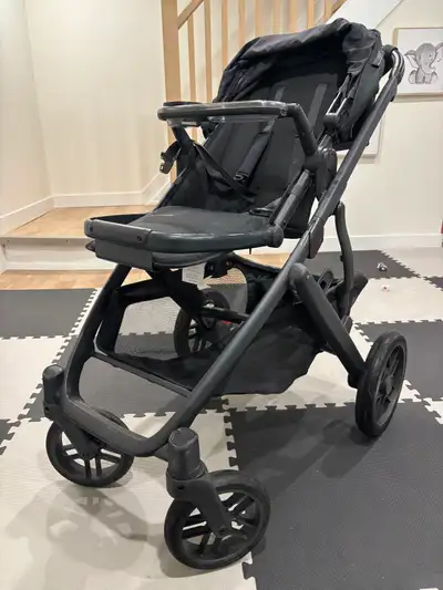 UPPAbaby Vista V2 Stroller & Bassinet & CozyGanoosh & More, View more