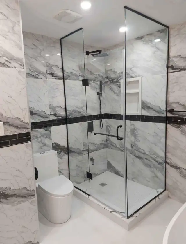 Washroom Renovation in Renovations, General Contracting & Handyman in Mississauga / Peel Region - Image 7