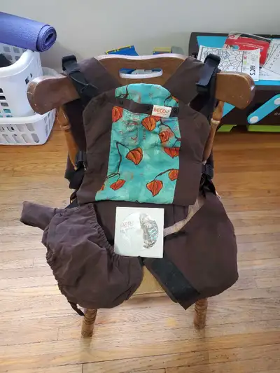 beco child carrier , View more