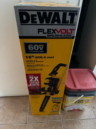 Brand new in box, never used Selling because of a long distance move coming up Can be tested before...