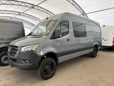 2024 Mercedes-Benz Sprinter Crew Van 2500 High Roof I4 Diesel HO 170 AWD. *** Lease takeover*** All...