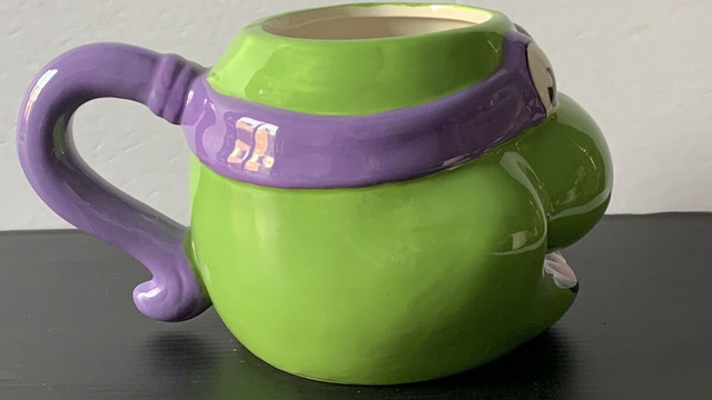 Ceramic TMNT mug - Donatello Teenage Mutant Ninja Turtles in Arts & Collectibles in Oshawa / Durham Region - Image 3
