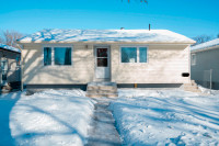 Transcona 3 Bed 1 Bath House for rent - includes garage