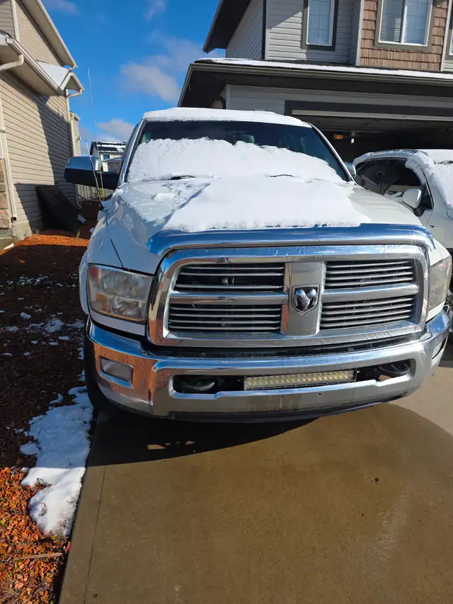 2012 Ram, Needs Injectors before i parked it590988558164316162