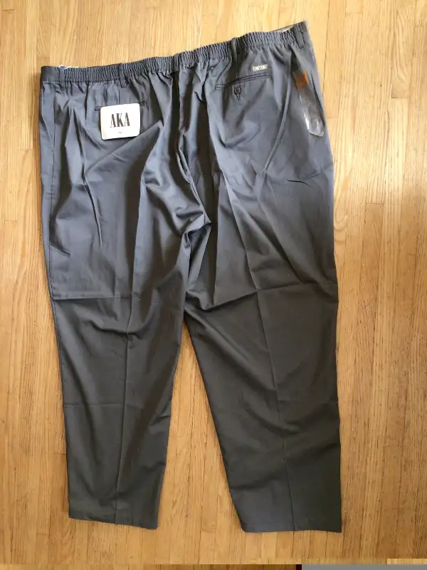 BRAND NEW - Men's Size 60/32 Casual Pants - Olive Green in Men's in Winnipeg - Image 3