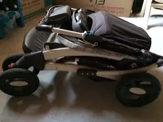 Graco stroller in Strollers, Carriers & Car Seats in Ottawa - Image 5