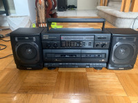 Boombox radio