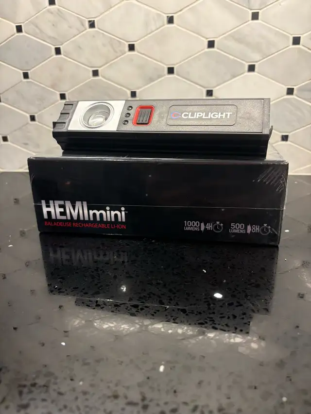 HEMImini clip light 