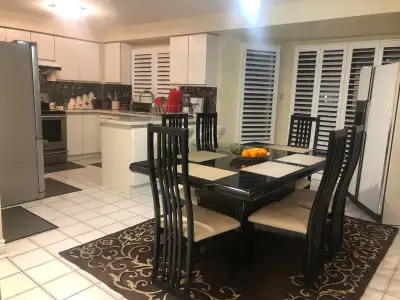 Centrally located Detached house (Main and Upper),4 bed plus main floor office/Den with Kitchen, Din...